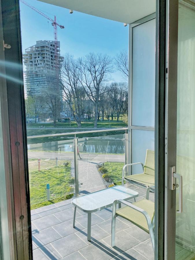 Capital Towers - Apartament Pop-Art Z Widokiem Na Rzeke Жешув Экстерьер фото